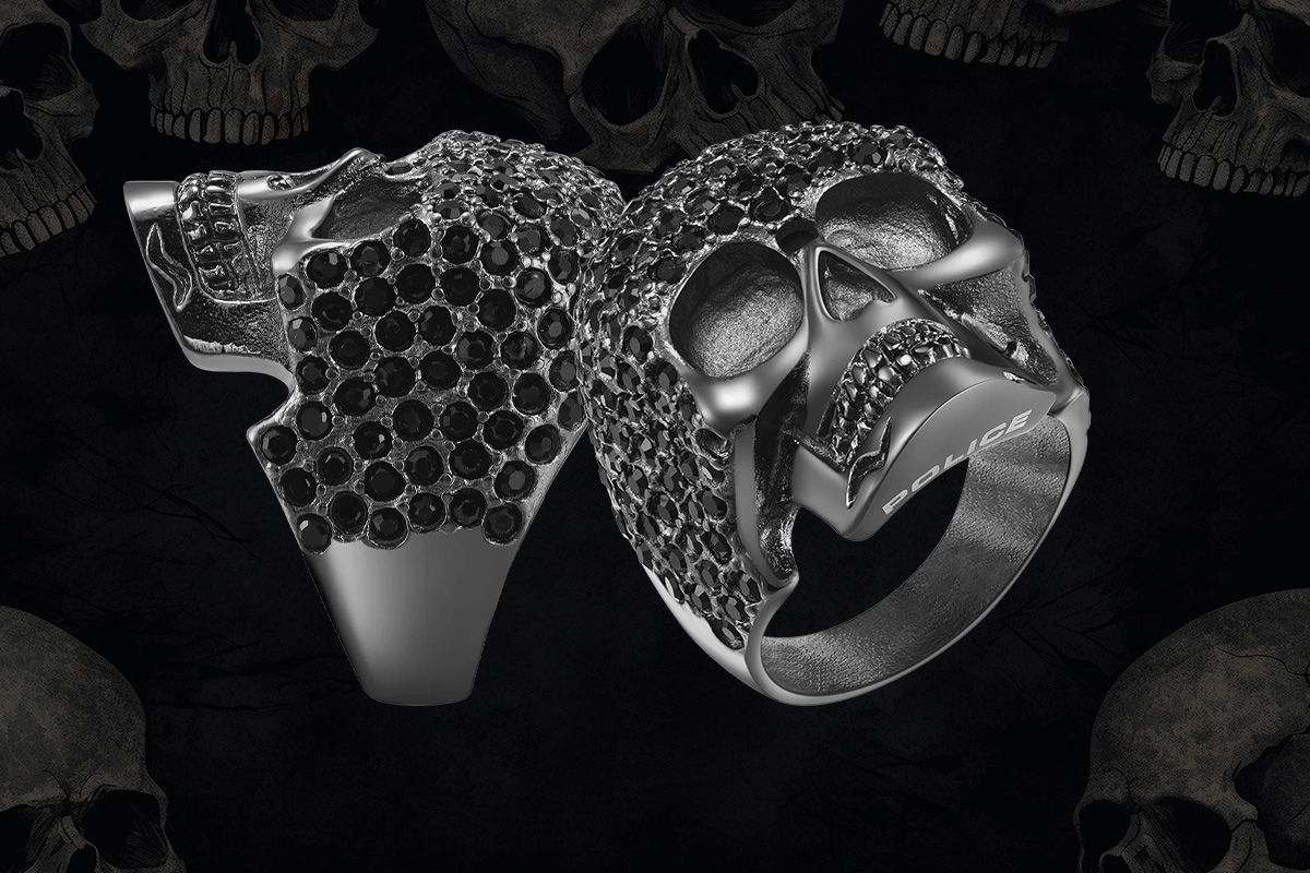 Crânes dans les bijoux de police – symbolisme, style et individualité