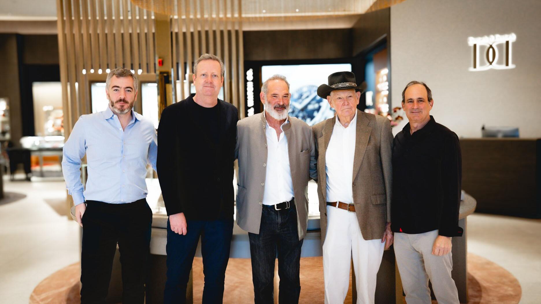 Watches of Switzerland acquiert une chaîne de bijoux de 4 magasins au Texas