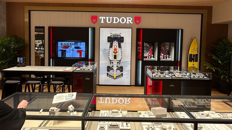 Ben Bridge Jeweller Honolulu intérieur du magasin