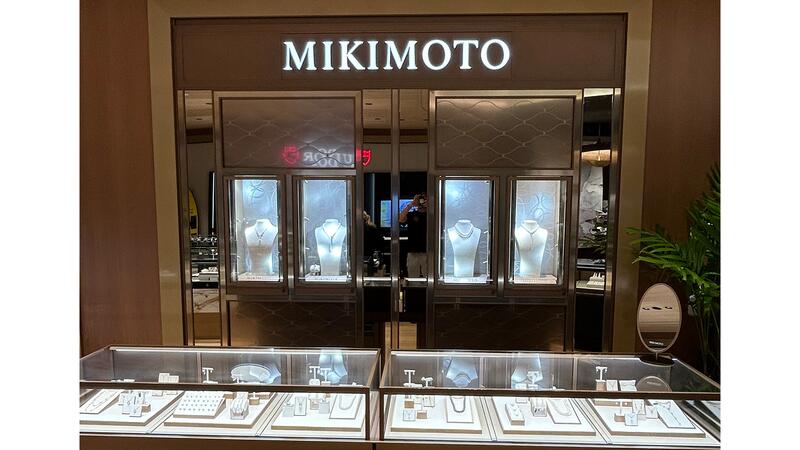 Ben Bridge Jeweller Honolulu intérieur du magasin