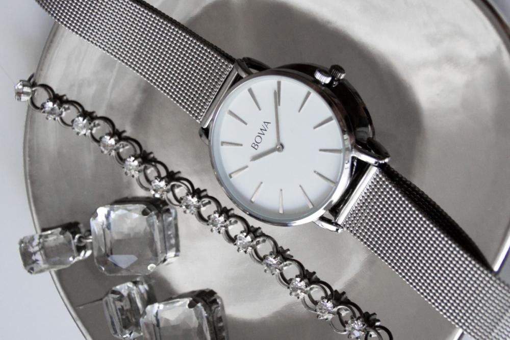 Montre BOWA New York blanc-argent Mesh 38