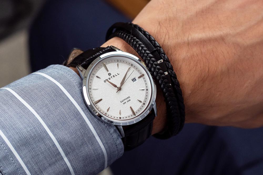 Montre homme DESTELL Pictor argent cuir noir saphir