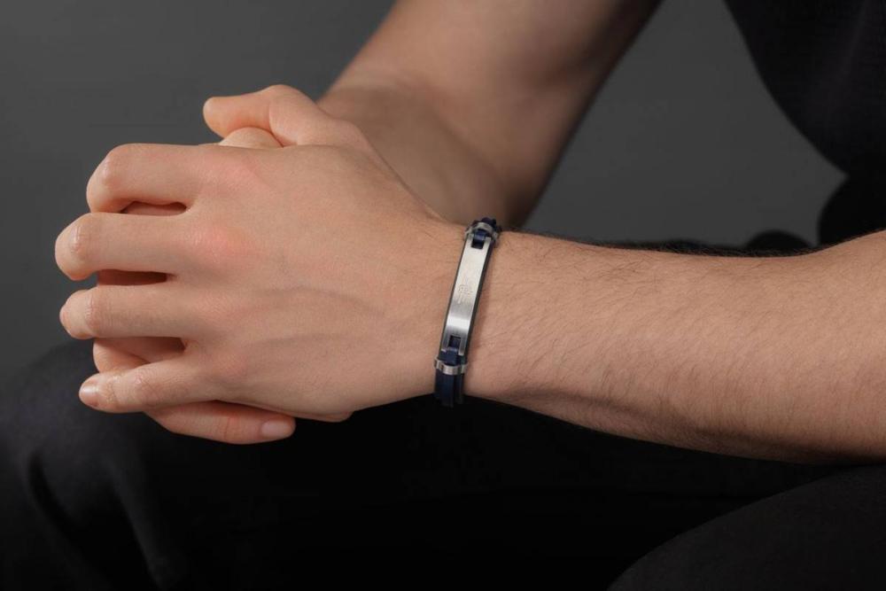 Bracelet boucleur de police