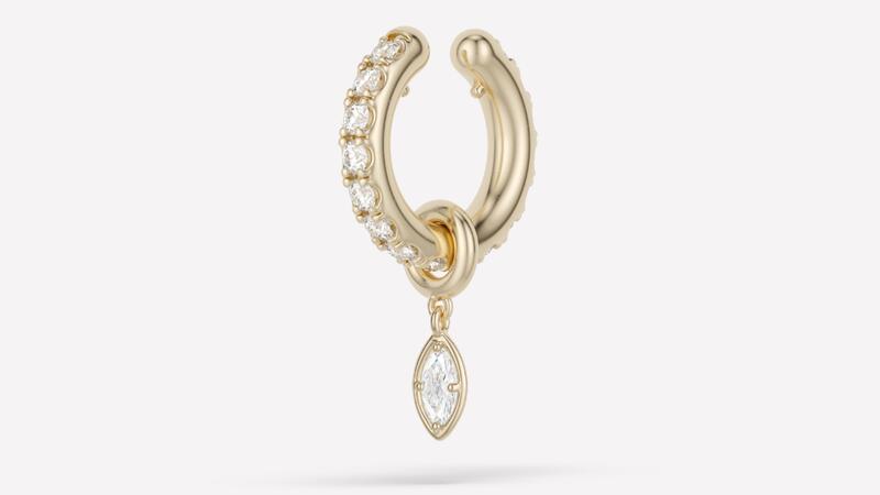 Une boucle d'oreille « Circé » en or jaune 18 carats et pavé de diamants ornée d'un diamant taille marquise (4 700 $) Spinelli Kilcollin Circé Boucle d'oreille