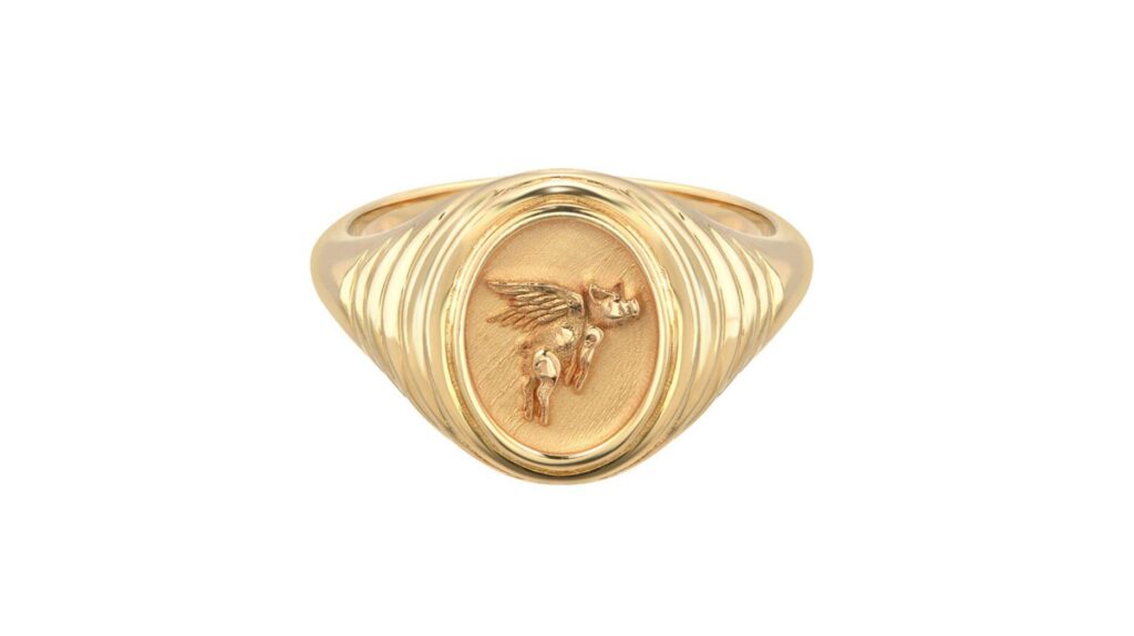Retrouvaí flying pig signet ring
