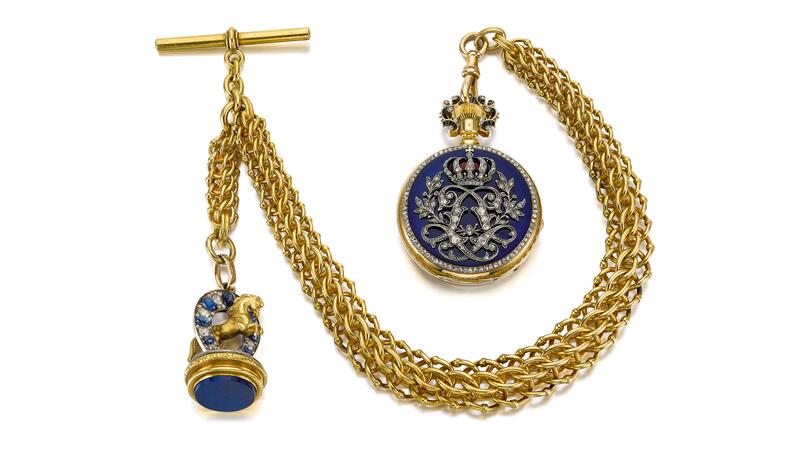 Une montre de poche et un sceau créés par Adolf Schneider pour le roi Louis II de Bavière en 1885. (Crédit d'image : John A. Faier/Image fournie par le musée Driehaus) Montre de poche du roi Louis II de Bavière
