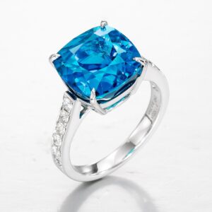 La tourmaline Paraíba non chauffée de 7,52 carats se vend 1,3 million de dollars chez Sotheby's