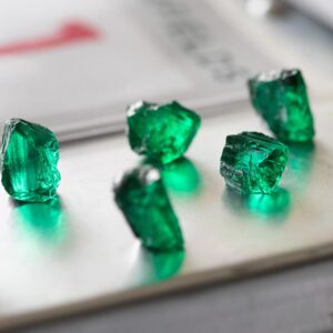 Gemfields vend tous les lots lors de la première vente aux enchères d'émeraude en 9 mois