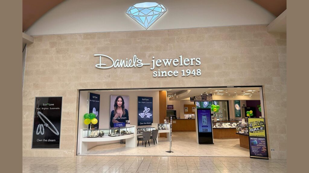 Daniel’s Jewelers storefront