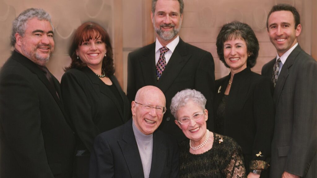 Sarah Leonard Fine Jewelers family