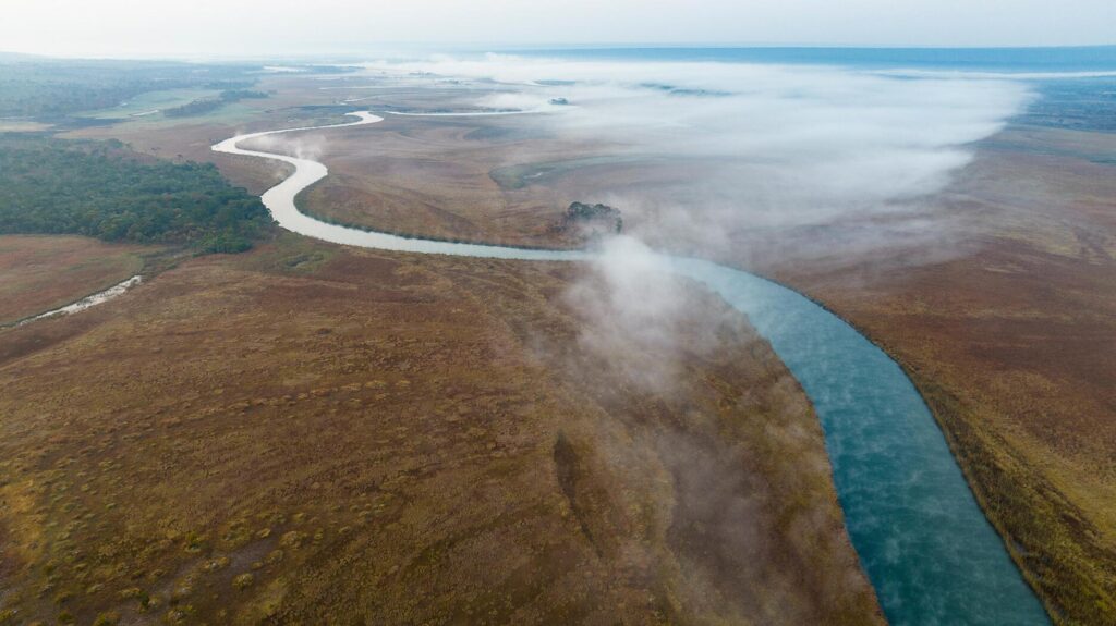 Aerial image of the Lungwebungu River