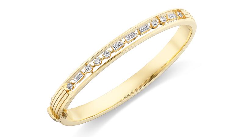 Le bracelet « Love Note » en or jaune 18 carats avec 1 carat de diamants ronds et baguettes qui épellent « LOVE » en code Morse (19 900 $) Bracelet Sorellina Love Note