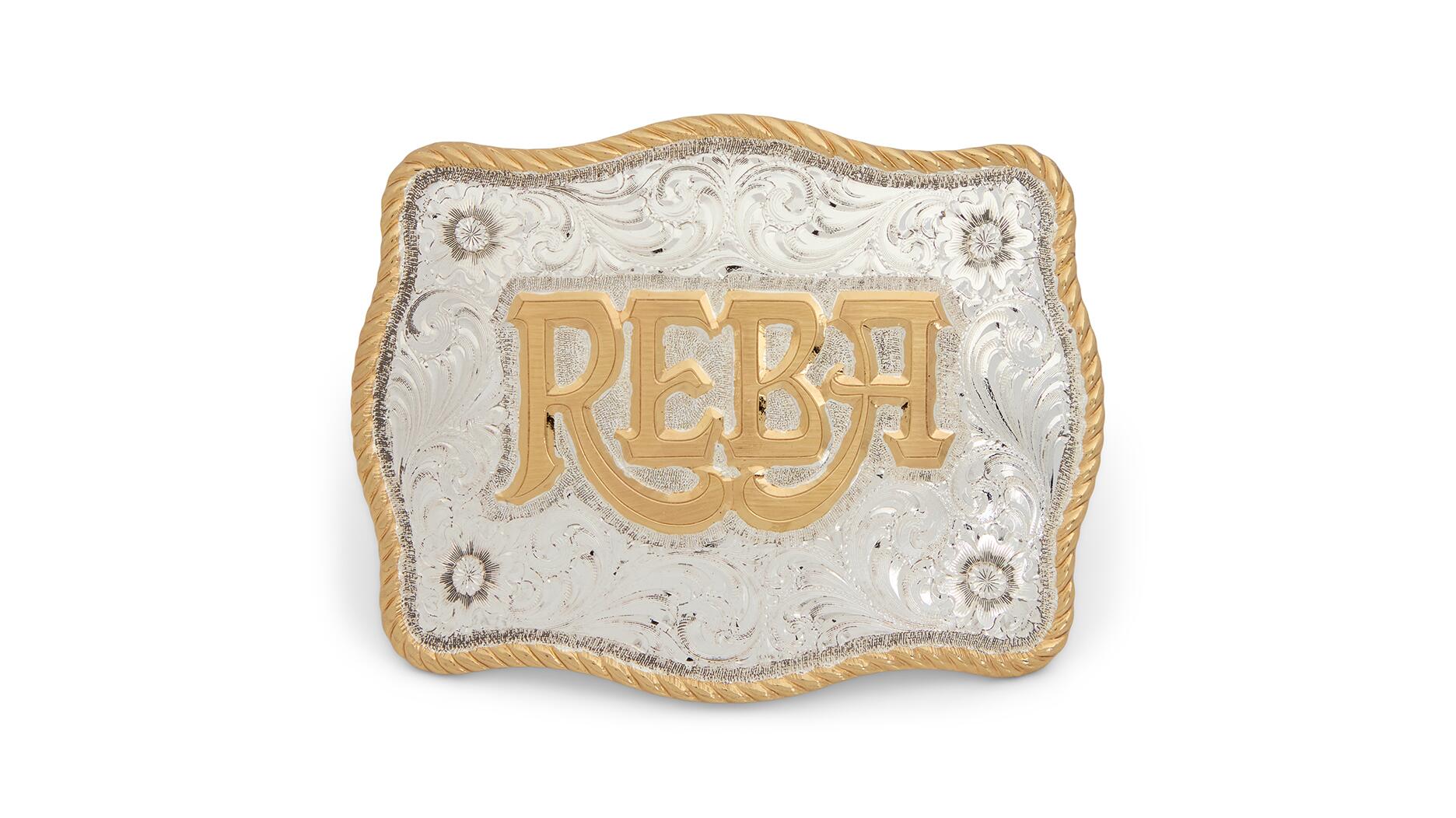 Les bijoux et montres de Reba McEntire se dirigent vers les enchères de Julien
