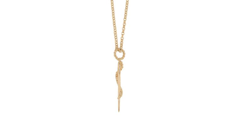 Le pendentif « Aiguille » en or jaune 14 carats (575 $) Pendentif Aiguille Mignon Faget